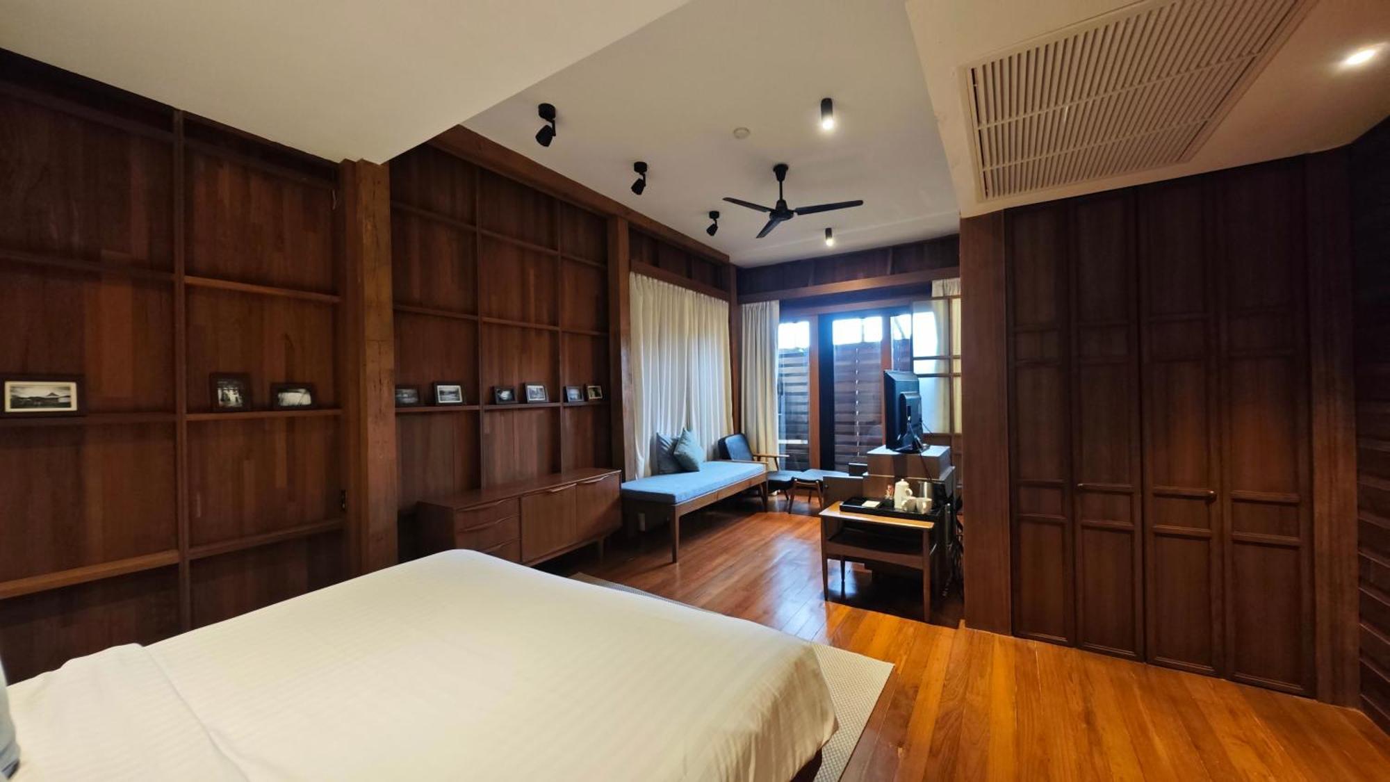 Chann Bangkok Noi Exterior photo